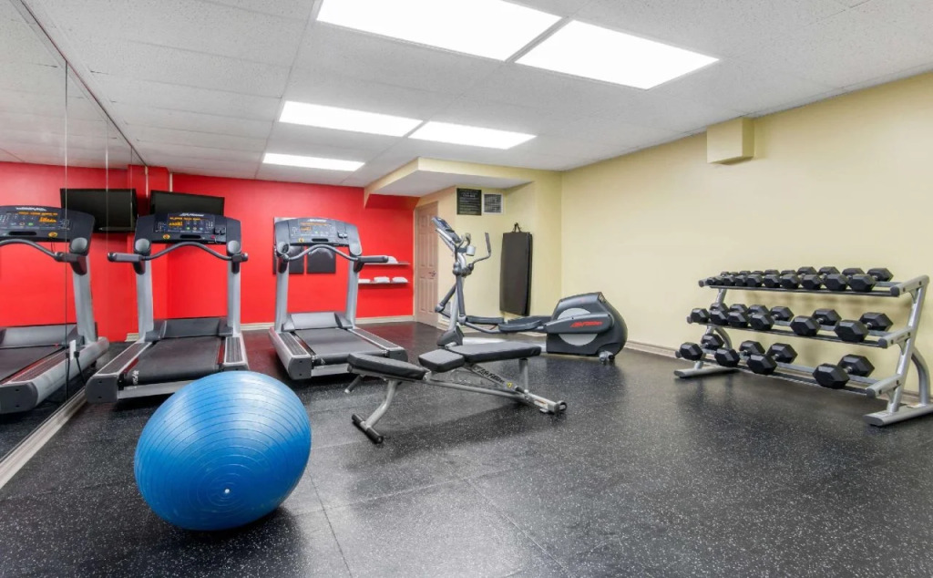 Quality Inn & Suites Oakville-Mississauga