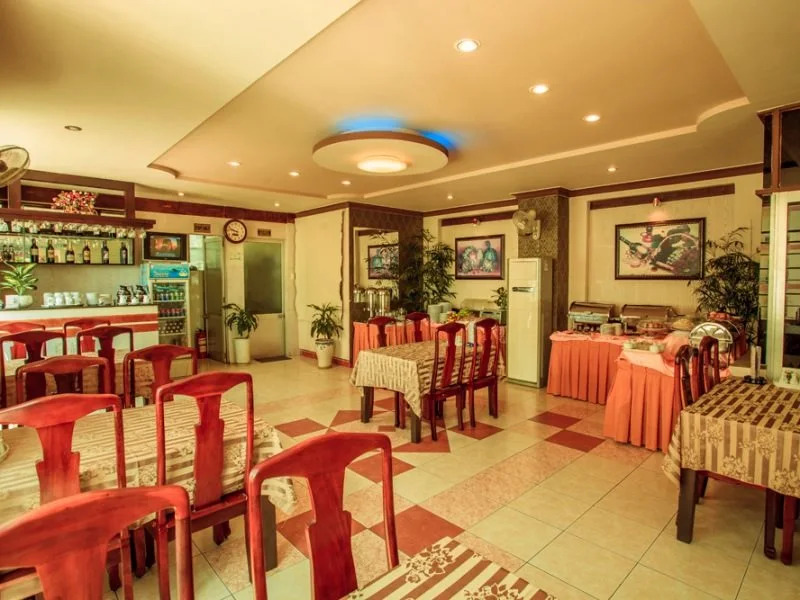 Oriole Hotel & Spa