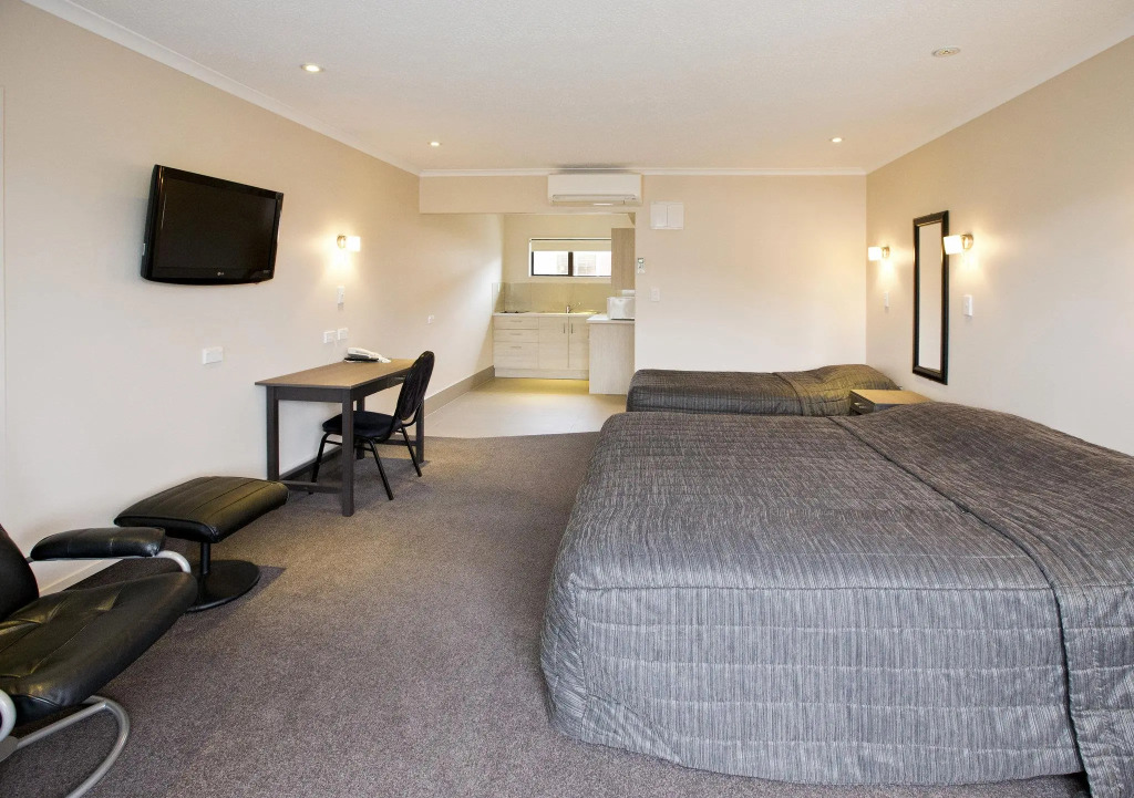 Kauri Court Motel and Apartments