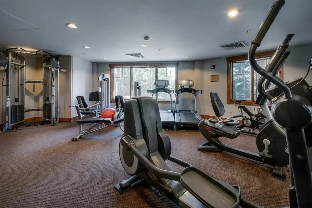 2 Bedroom Ski-in Condo at Mountain Thunder Lodge