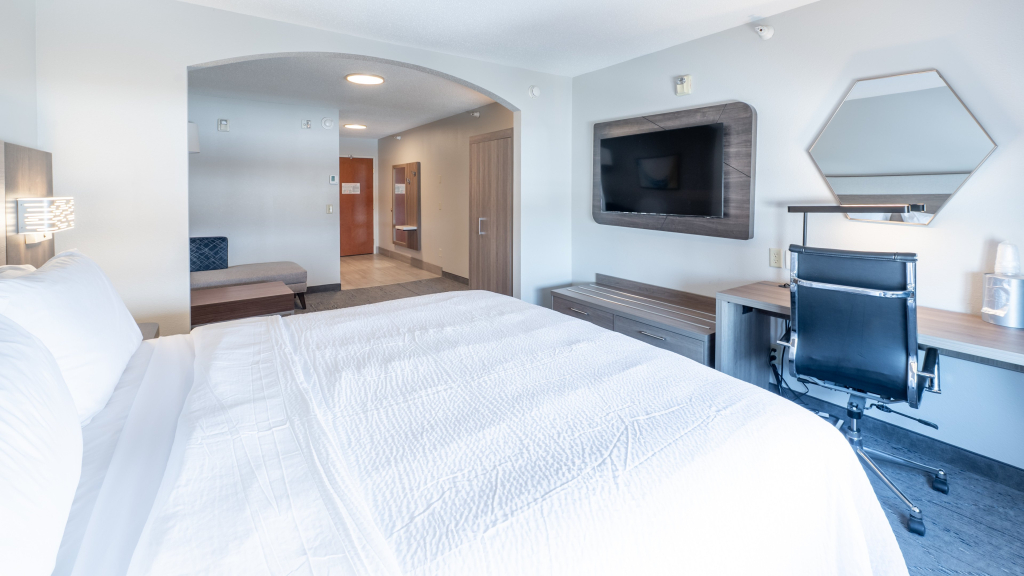 Holiday Inn Express Hotel & Suites Anderson by IHG