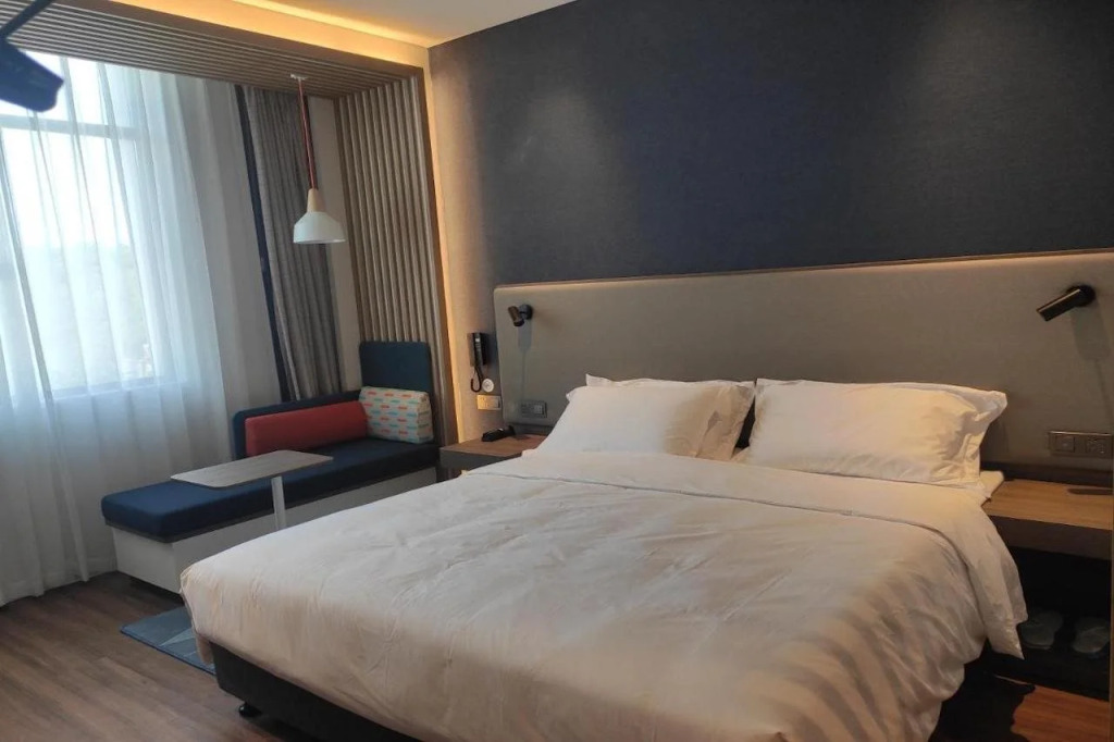 Holiday Inn Express Jingdezhen Ancient Town by IHG