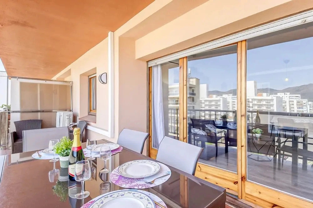 Lush Apartment With View