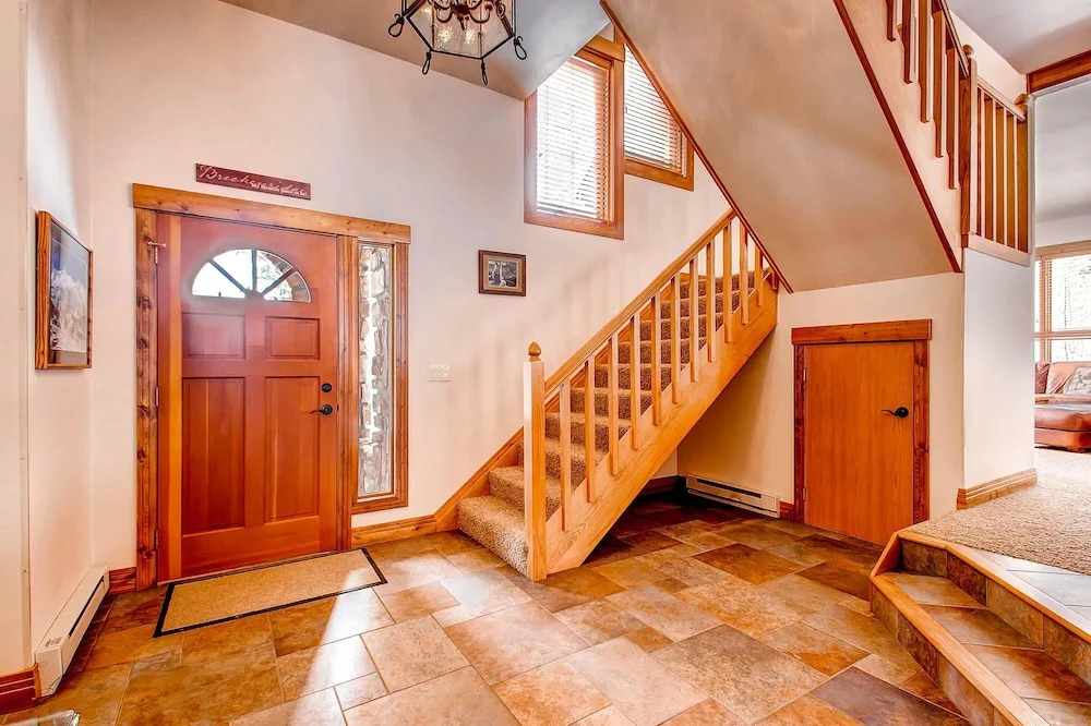 Bystone Villa Retreat