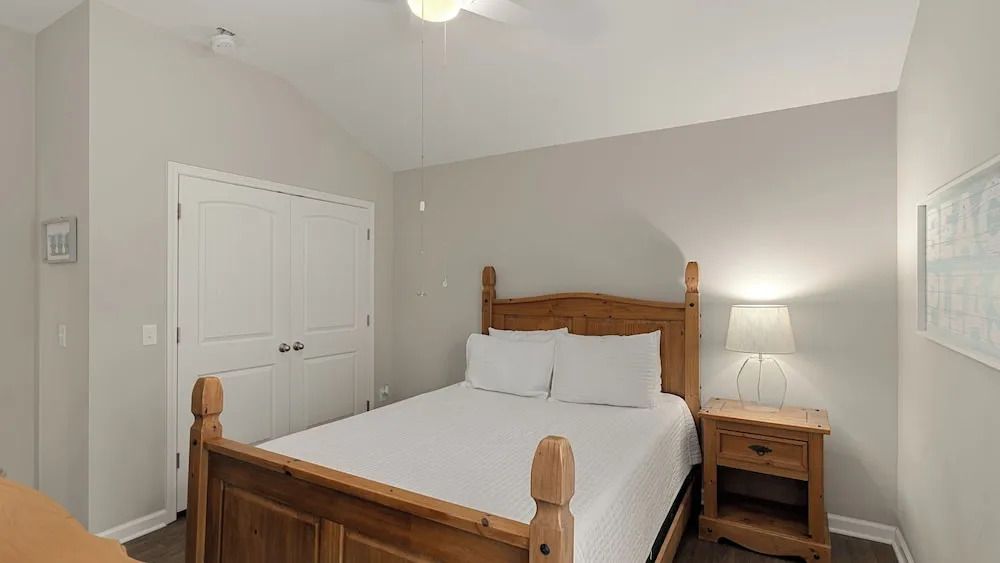 Ocean Oasis by Avantstay Block to Beach West Pcb, Pet-friendly