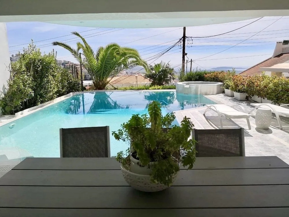 Crystal Green Residences Voula