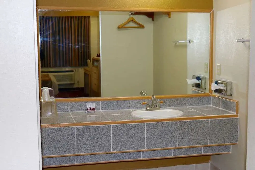 Budget Inn On Historic Route 66, Barstow