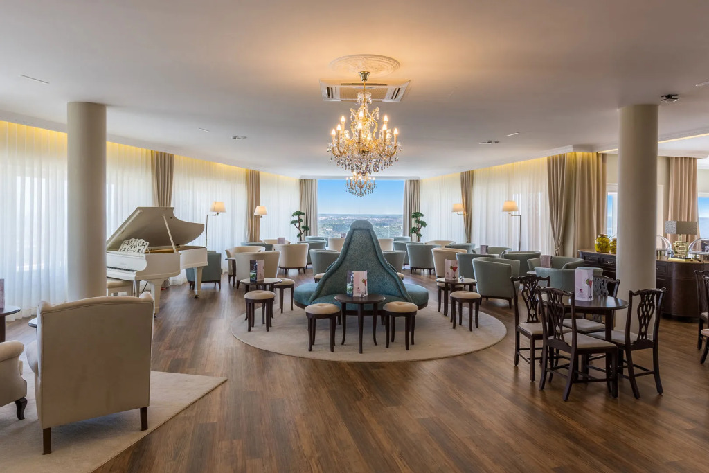 Luna Hotel Turismo
