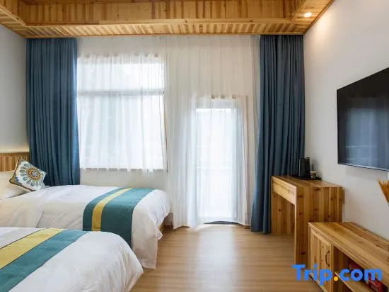 Yuxian YiLvSunshine Homestay