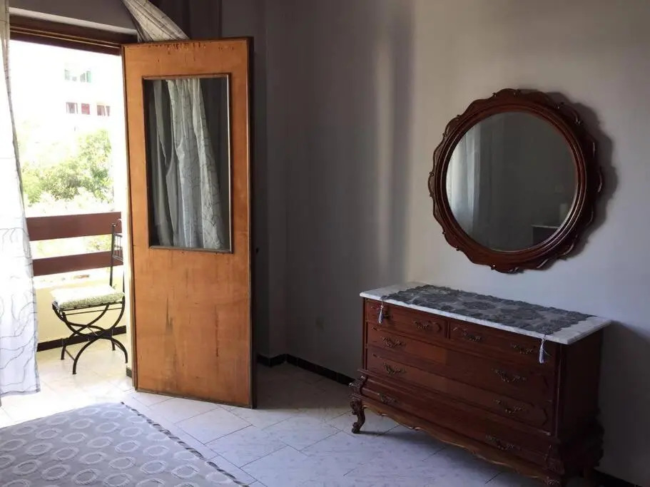 Well located apartment 2min away from the beach!!