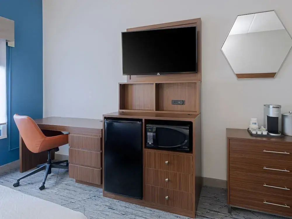 Holiday Inn Express & Suites Augusta West - Ft Gordon Area by IHG