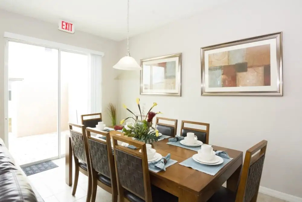 Vacation Townhome Next to Parks Cb3163