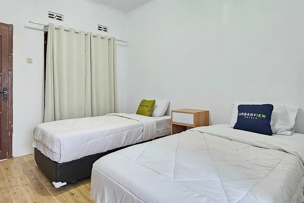 Urbanview Orchid Guest House