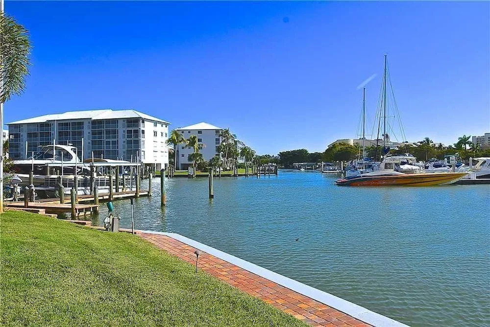 Palm Harbor 802W - Two Bedroom Condo