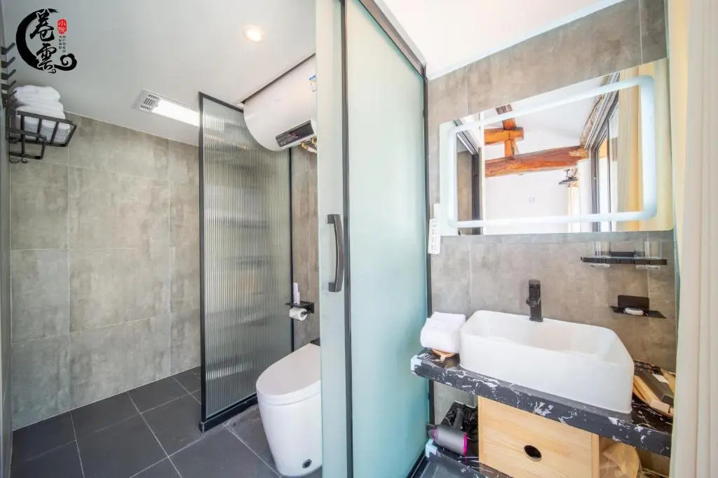 Fancy Cloudy House