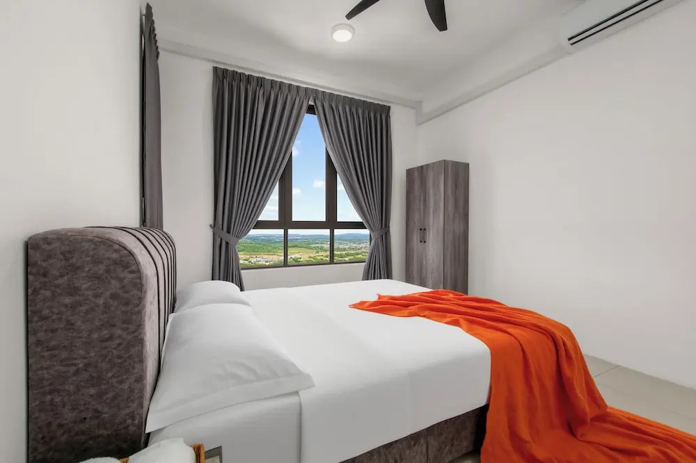 KLIA Residensi---15minutes drive to KLIA