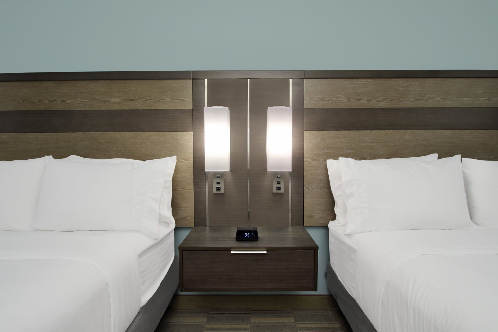 Holiday Inn Express & Suites - Lake Charles South Casino Area by IHG