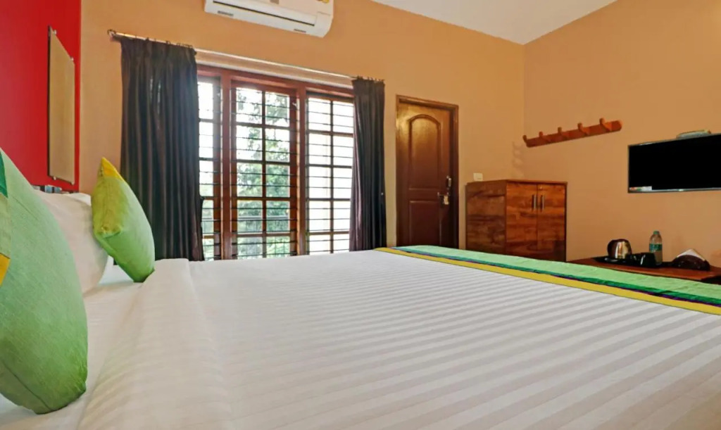 Treebo Avyukta Stay 5 min to Madikeri Fort