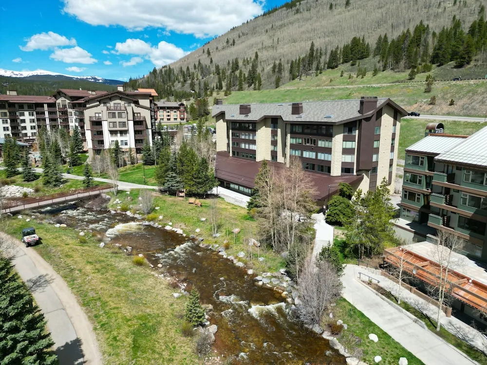 Be306a Bridge End Hotel Room 1 Bedroom Condo