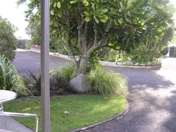 Oakura Beach Motel