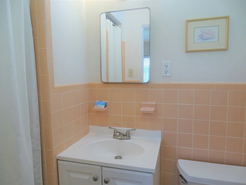 6536 South Village 3 Bedrooms 2 Bathrooms Home