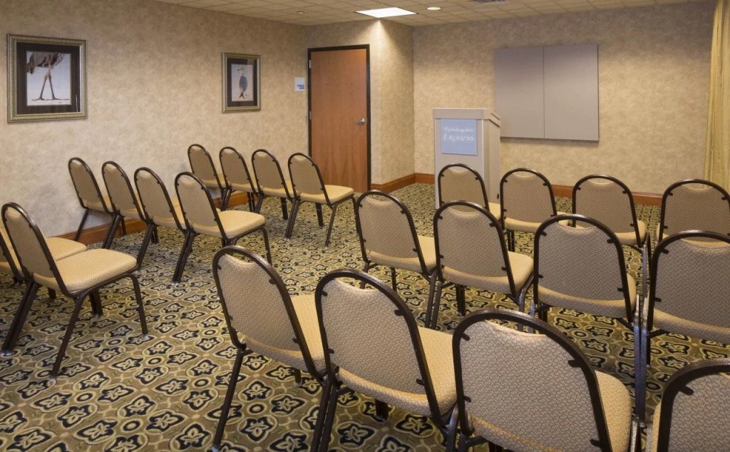 Holiday Inn Express & Suites Bradenton East-Lakewood Ranch by IHG