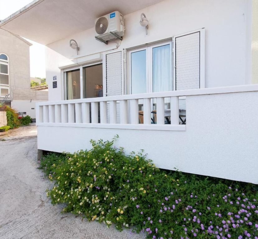 House Fjaka