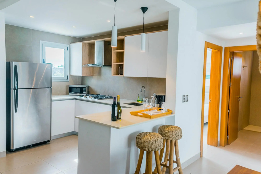 Beach Garden ground floor condo, D1