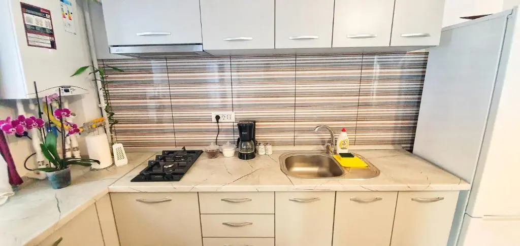 Apartament Eforie Robert 150m de plaja