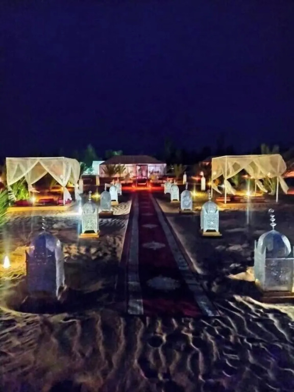 Merzouga Luxury Camp