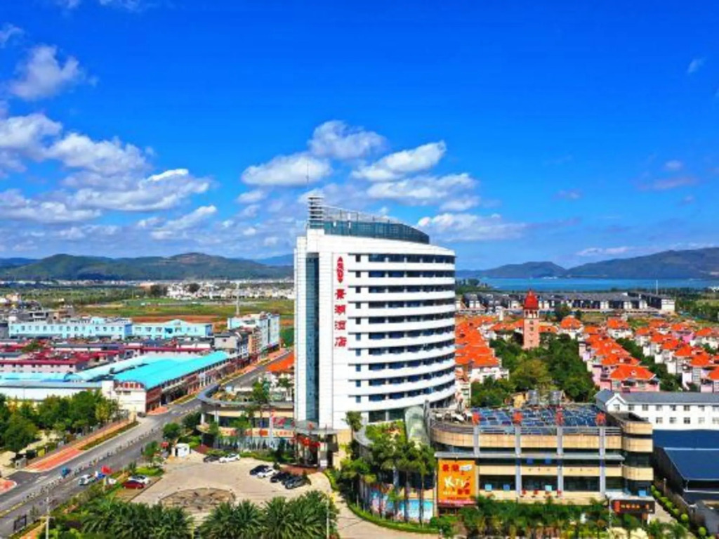 Jinghu Hotel
