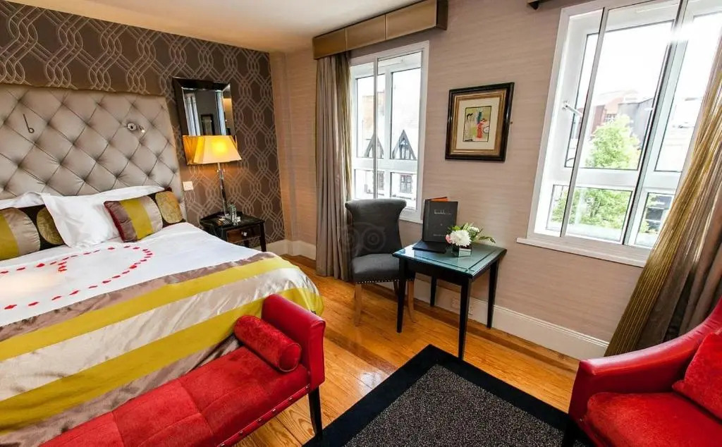 Benedicts Hotel