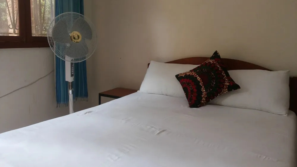 White Castle Hotel Arua