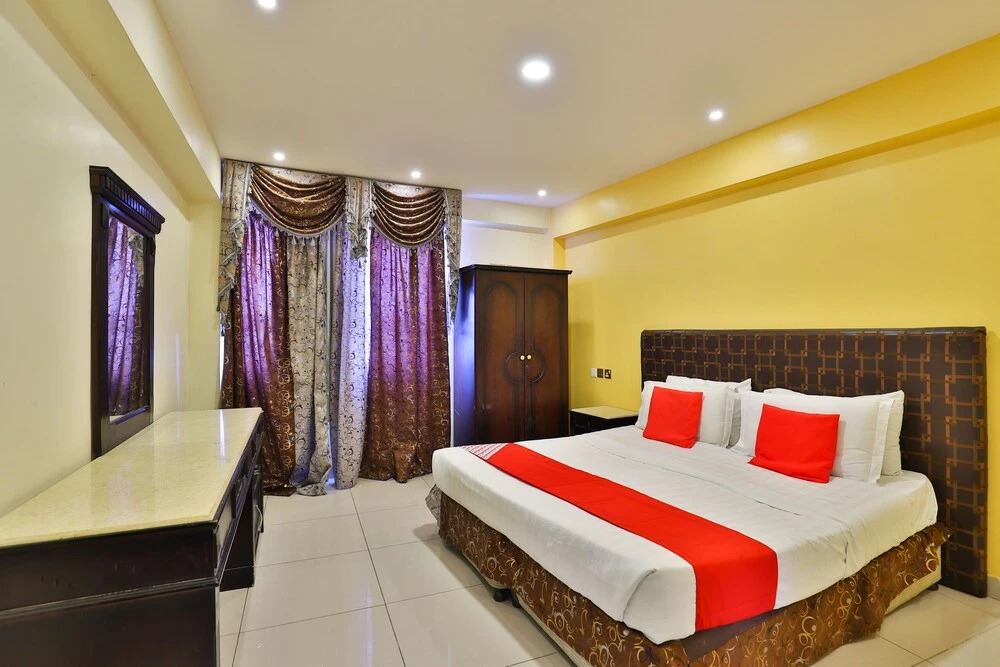 OYO 247 Al Mawasim Hotel