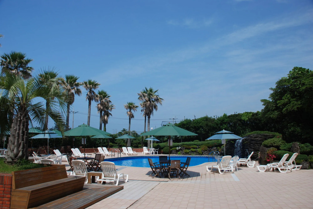 AVA Hotel Jeju Hamdeok