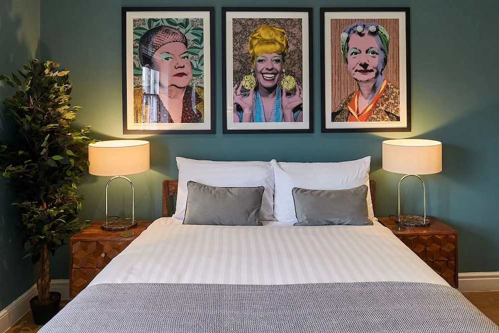 Host Stay The Falkner Quarters II and III