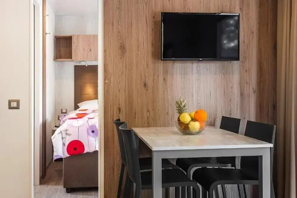 Premium Camping Homes Santa Marina, Lanterna