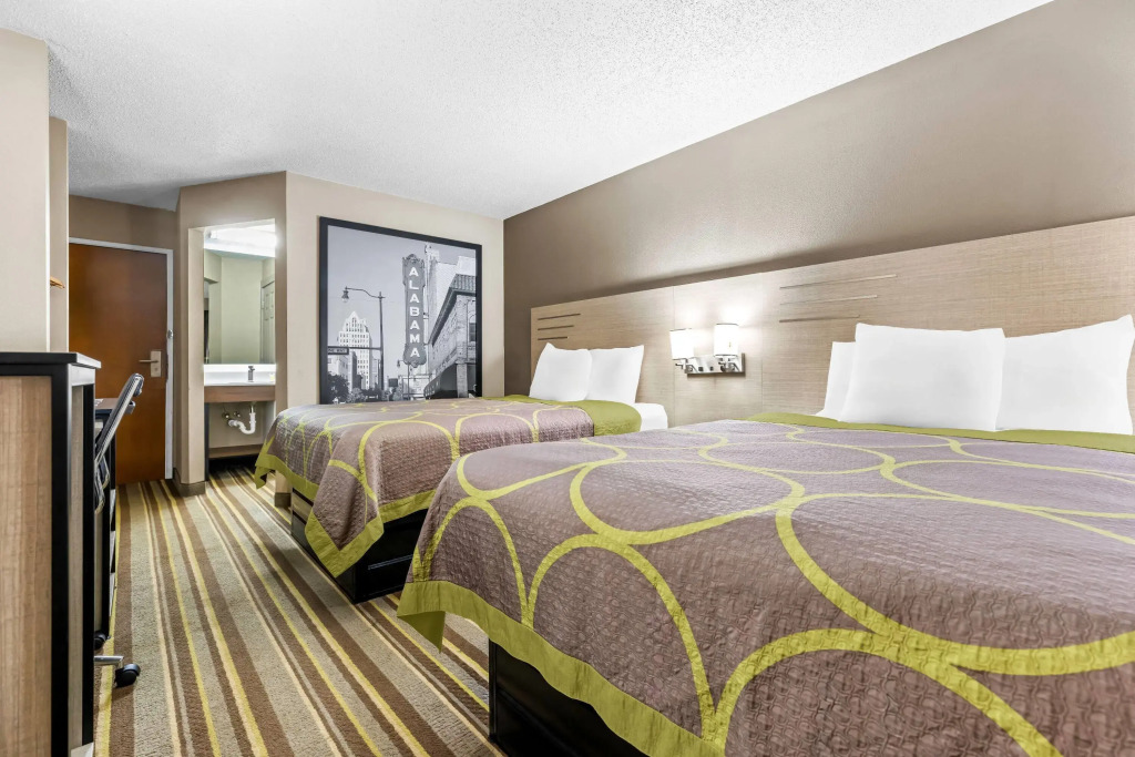 Super 8 by Wyndham Athens