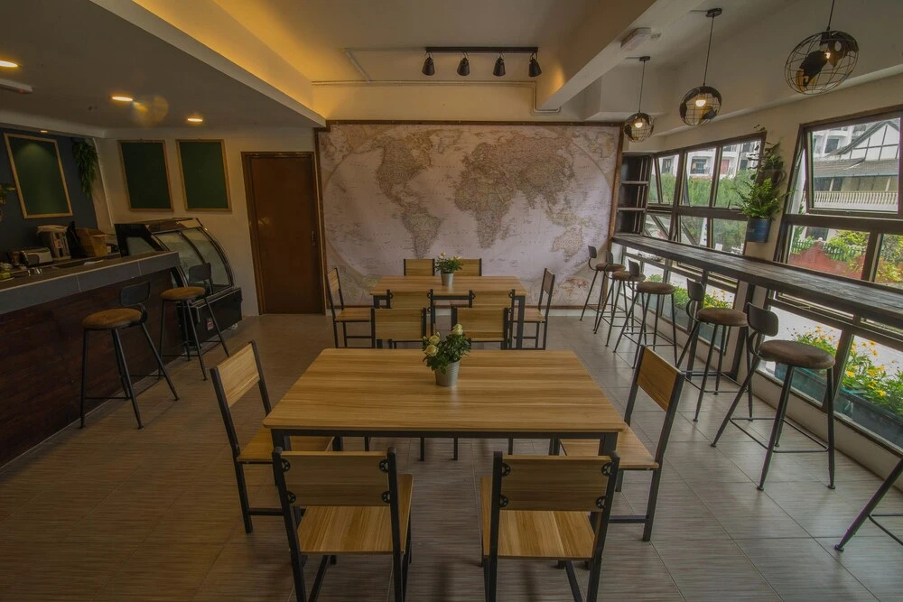Traveller Bunker Hostel