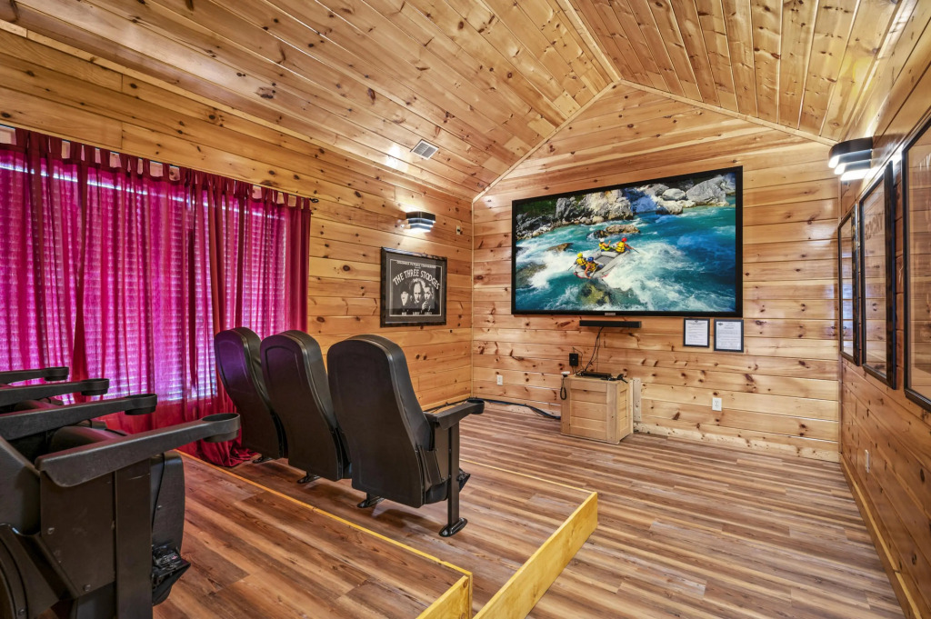A Smoky Hideaway in Gatlinburg