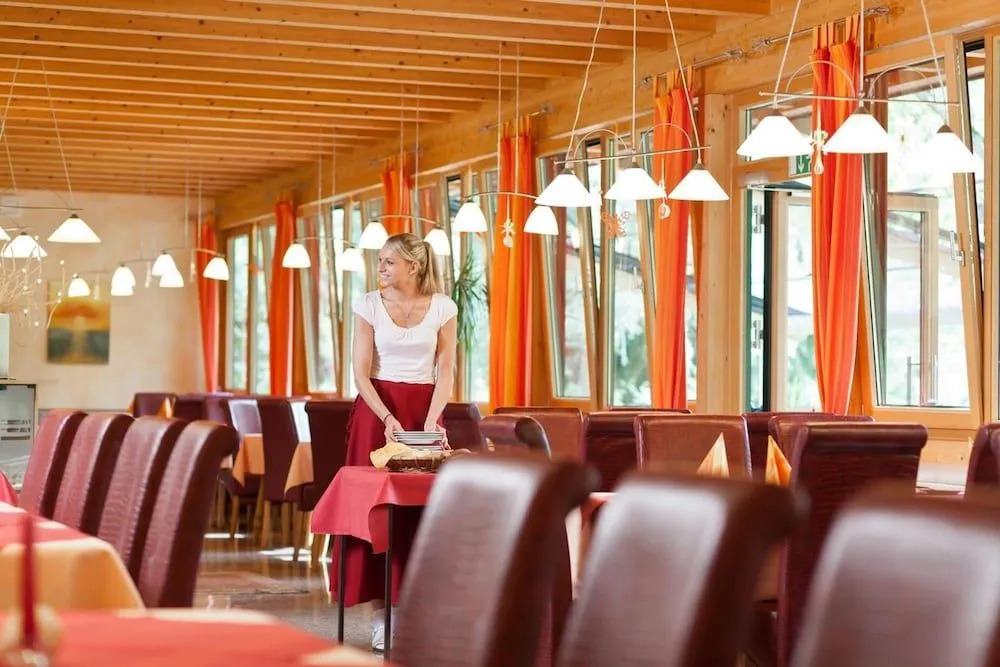 Land-gut-Hotel Forellenhof