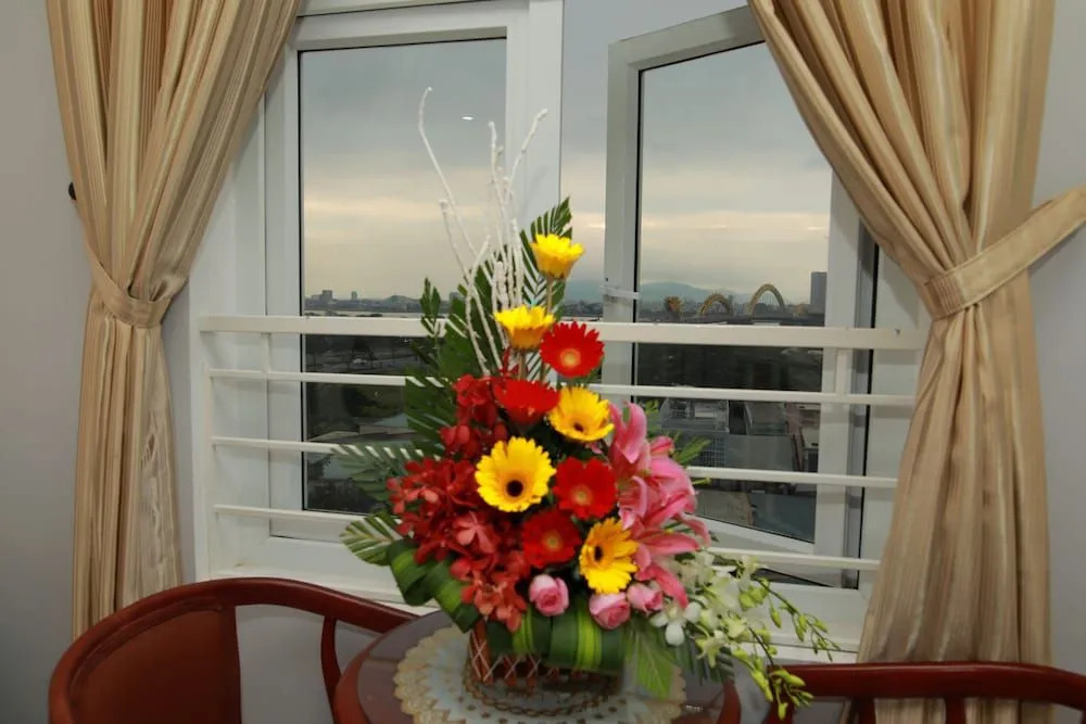 Cong Thuong Hotel