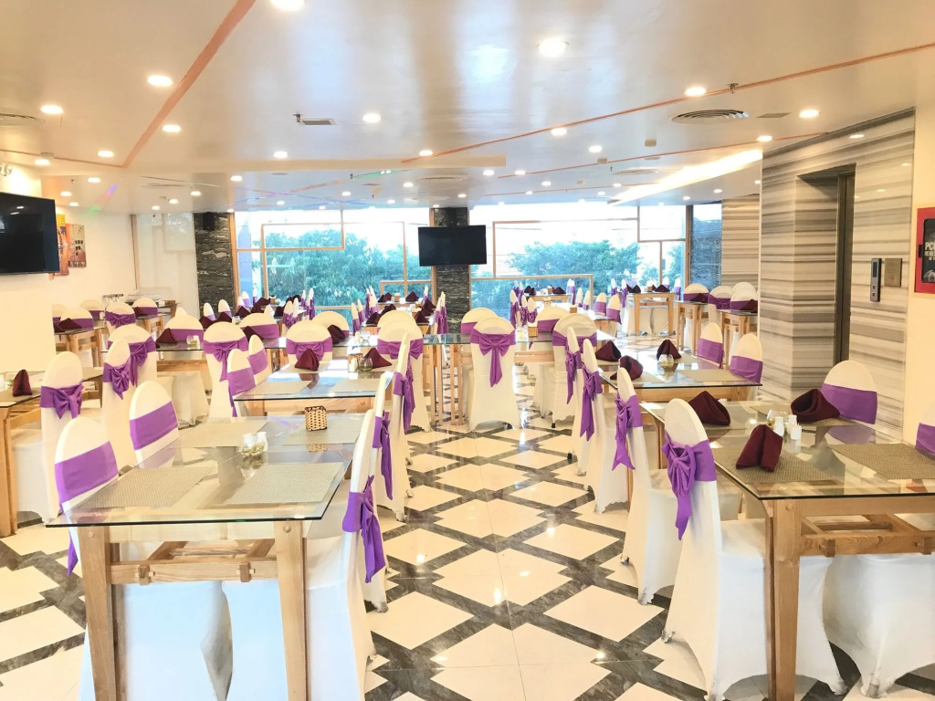 Grand Jeep Hotel Danang