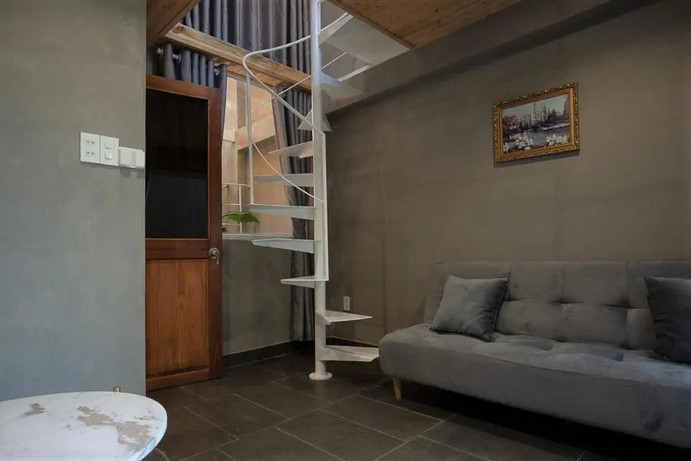 Soc House 1