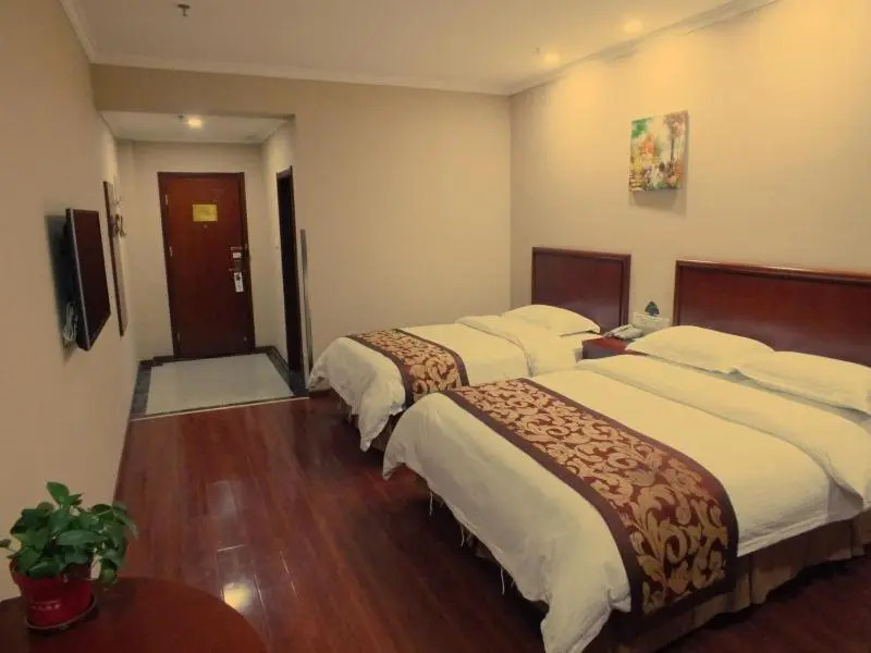 GrreenTree Inn HeBei ZhangJiaKou KangBao County HuiNong Whole-sale Vegetable Market Shell Hotel