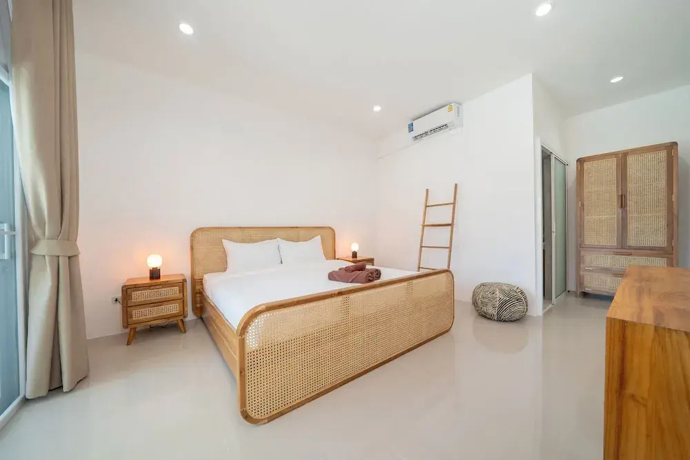 Balinese Style Tropical Living! Private Pool 2BR Villa Aemy