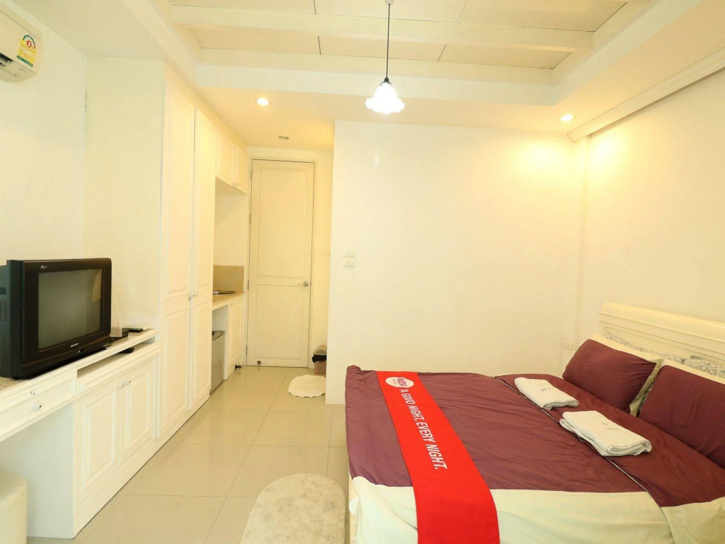 Nida Rooms Sutthisan Chai Yo Suites