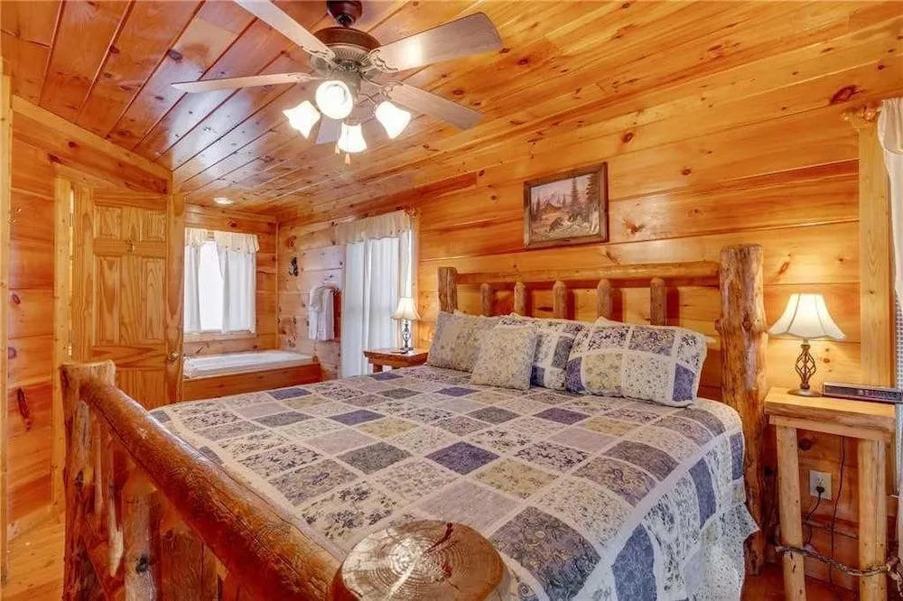 Bearfoot Lodge by RedAwning