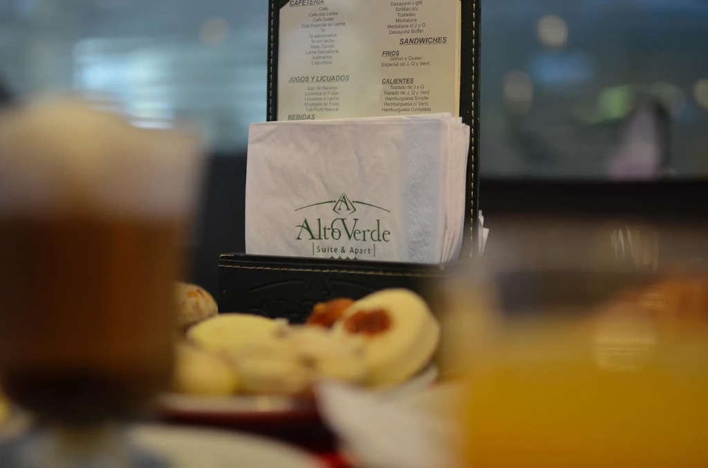 Hotel Alto Verde