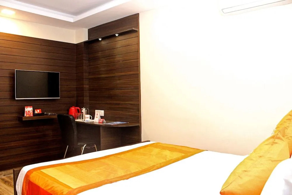 Maple Inn Budget Hotel